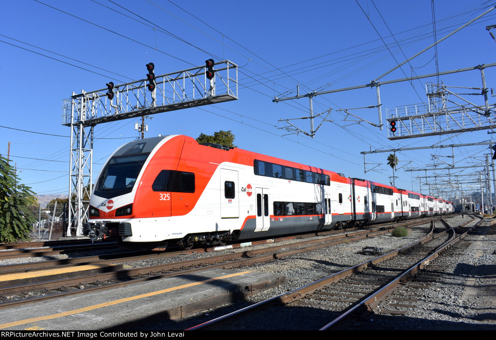 Caltrain Stadler KISS MU Car # 325 leads a northbound late afternoon train to San Francisco 